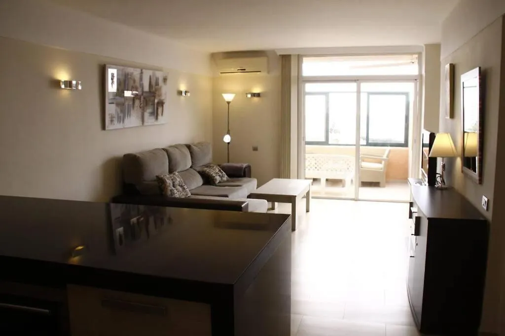 Bright Apt, Terrace,Heated Pool. サンミゲル・デ・アボナ